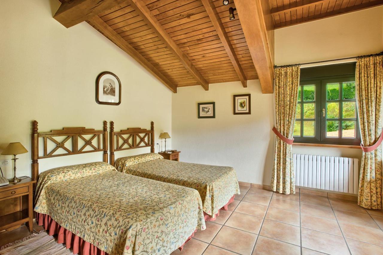 Casas Rurales El Llugaron Miravalles Ngoại thất bức ảnh