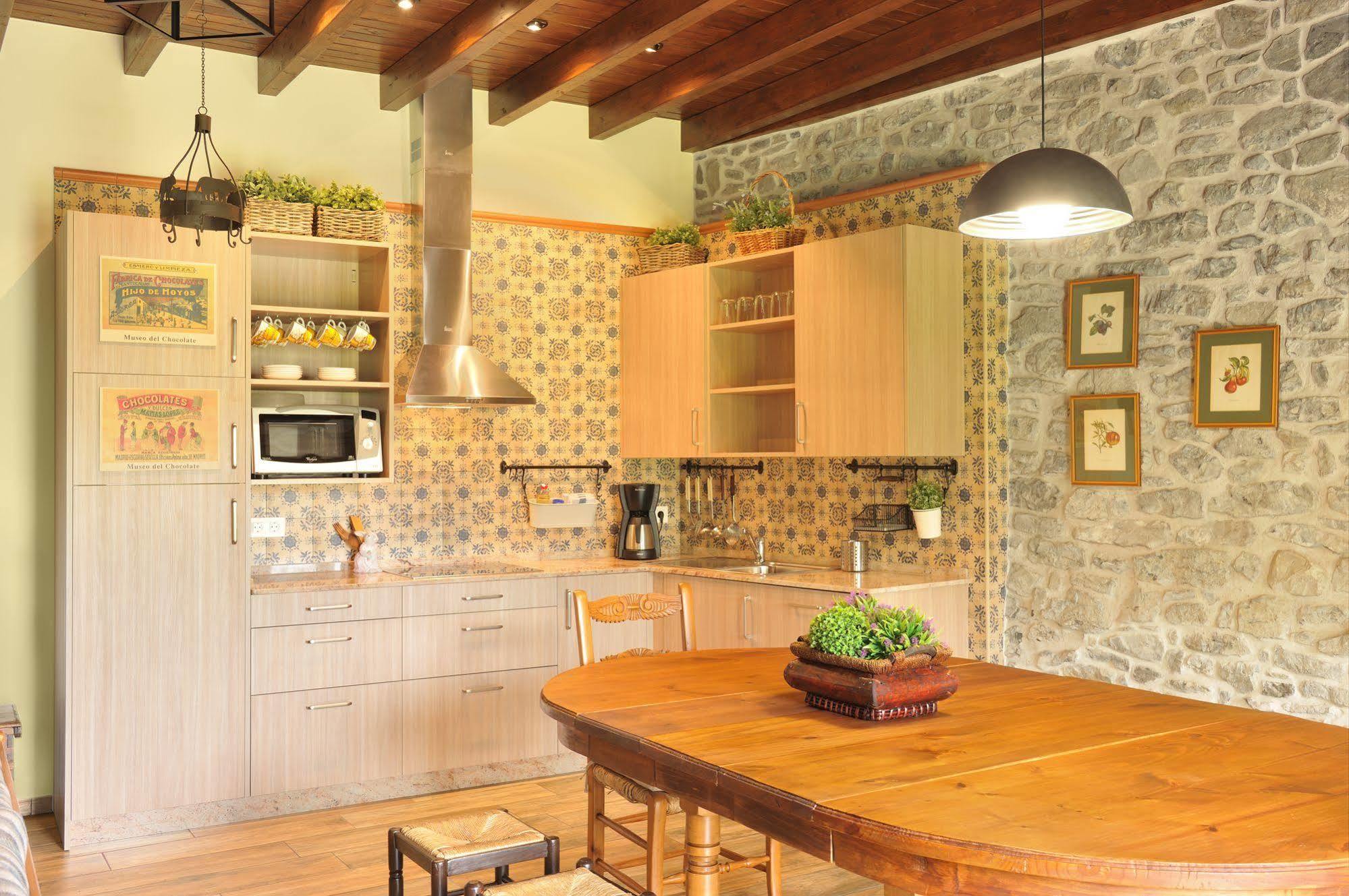 Casas Rurales El Llugaron Miravalles Ngoại thất bức ảnh